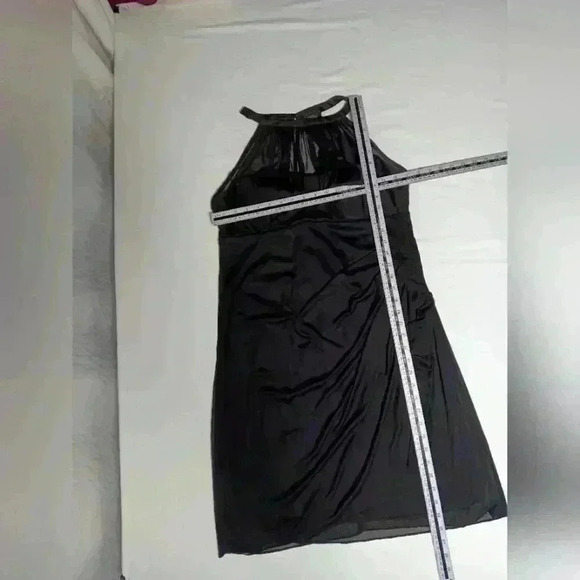 David's Bridal Short High  Neck Mesh Sleeveless Dress. Ladies size 16 - Picture 4 of 7